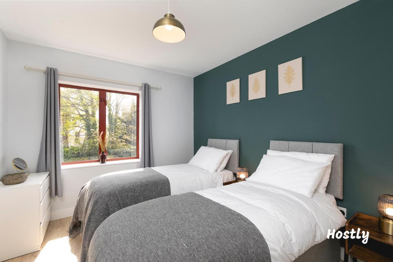 Wesley Gate Apartments - By Hostly Reading Luaran gambar