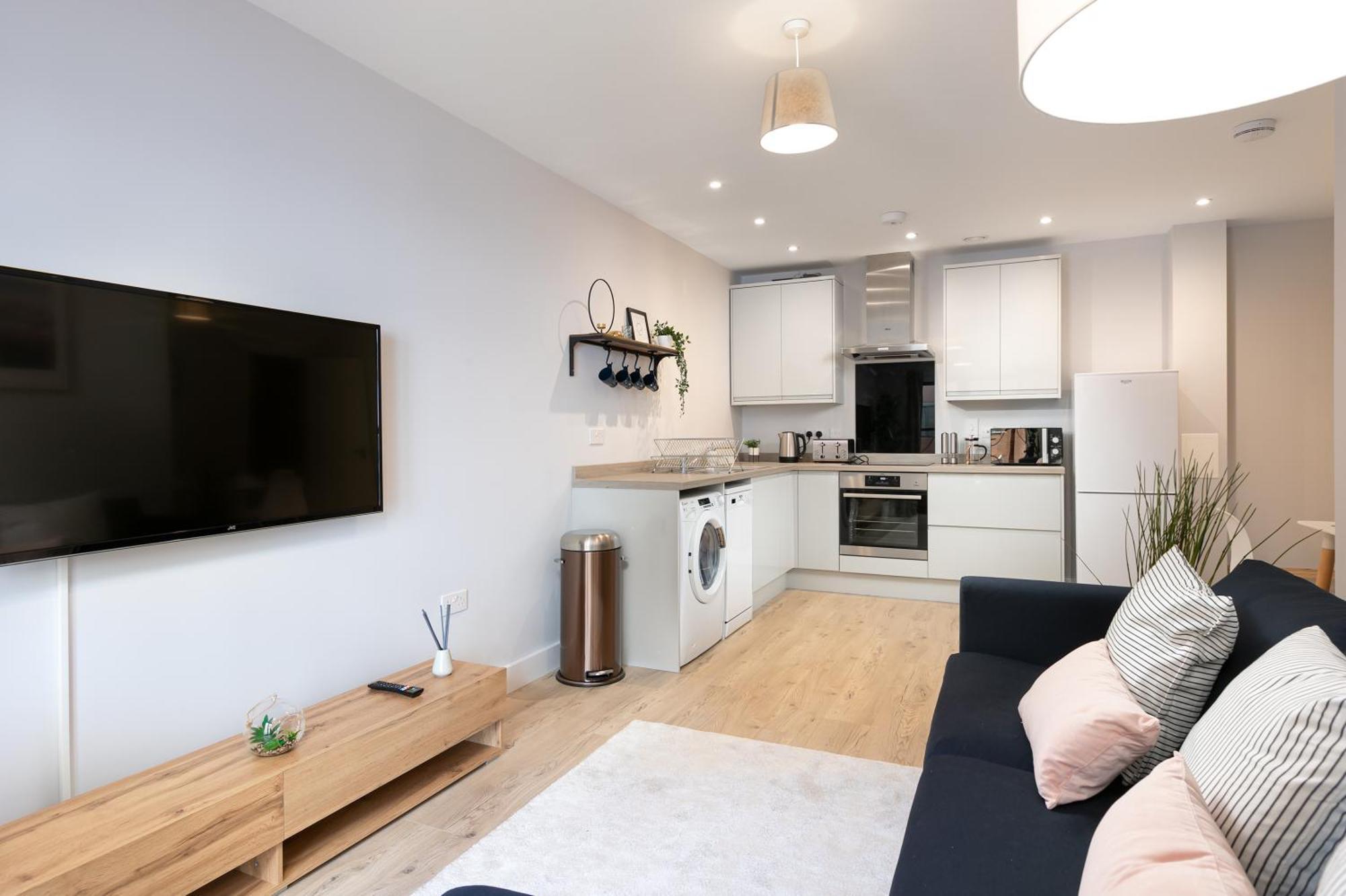 Wesley Gate Apartments - By Hostly Reading Luaran gambar